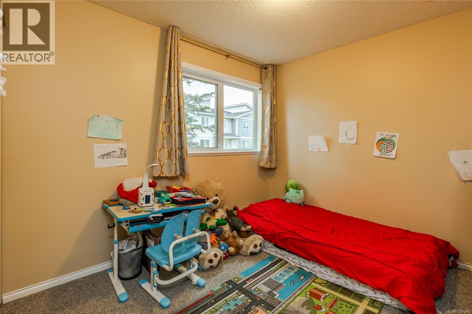 1664 Creekside Dr, Nanaimo