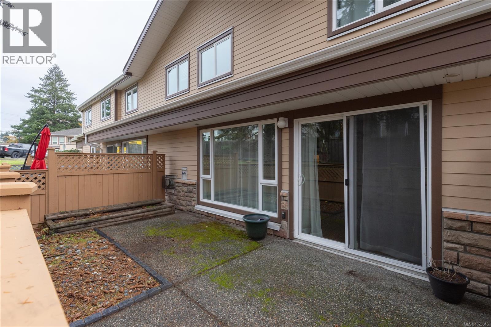 1664 Creekside Dr, Nanaimo