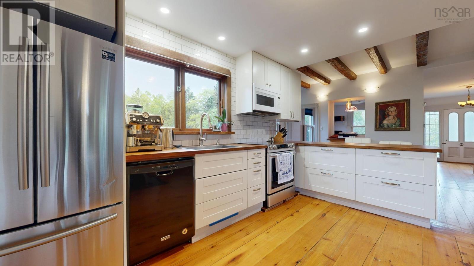 Property 25 of 49 of 12812 Shore Road