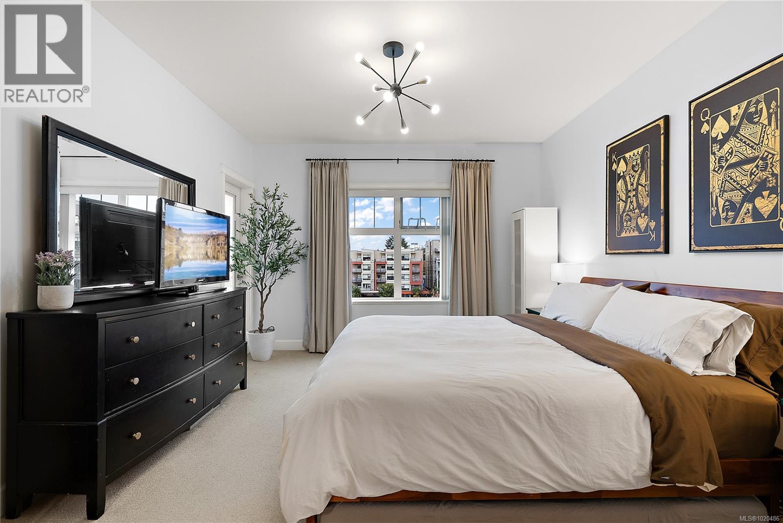 407 2881 Peatt Rd, Langford