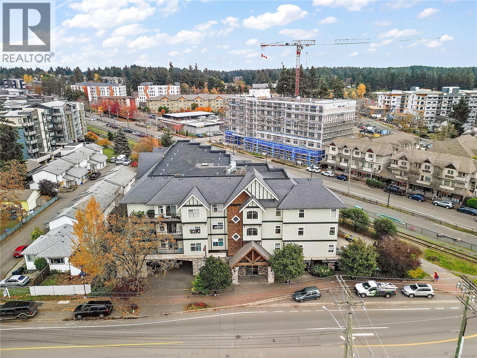 407 2881 Peatt Rd, Langford