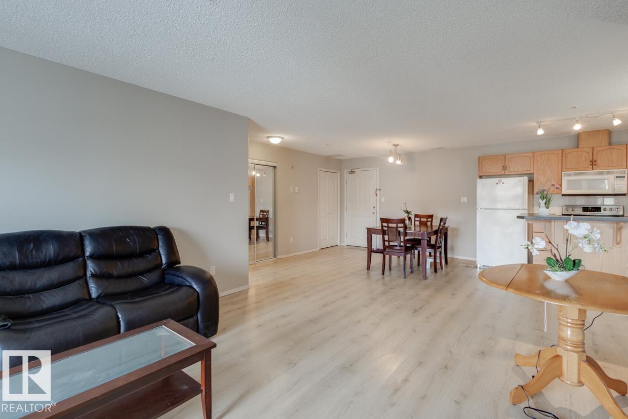 #305 16303 95 ST NW, Edmonton