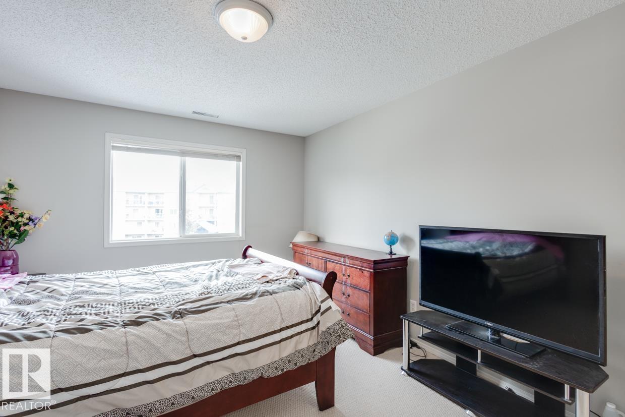 #305 16303 95 ST NW, Edmonton