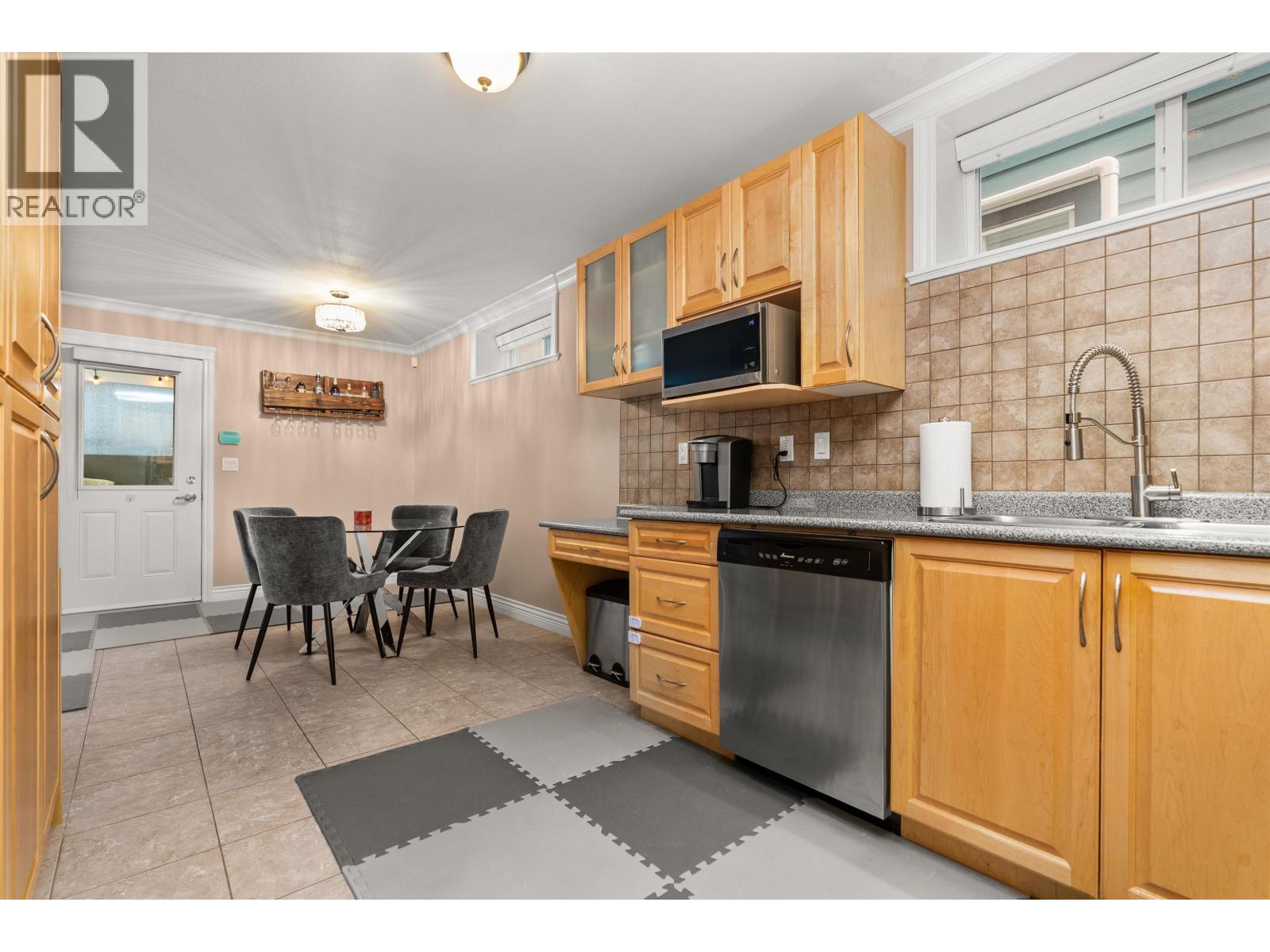 1336 MARGUERITE STREET, Coquitlam