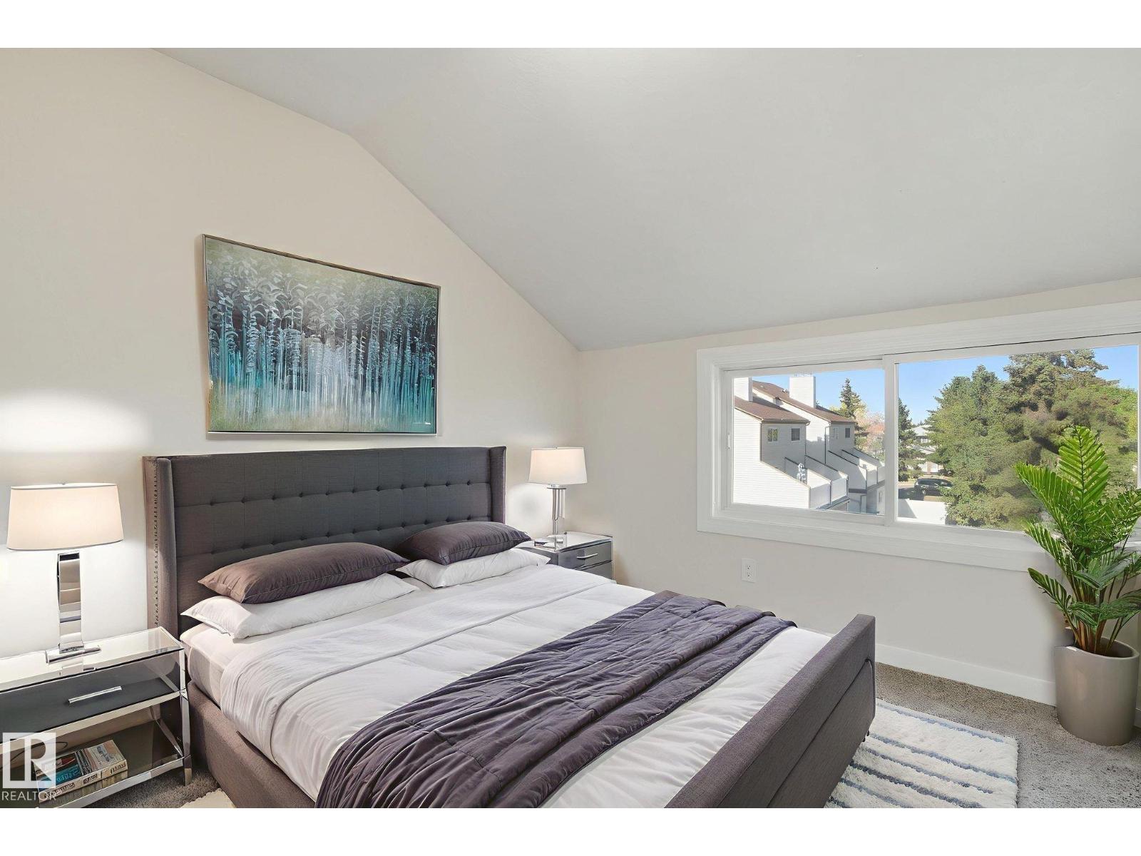 71 Lancaster TC NW, Edmonton