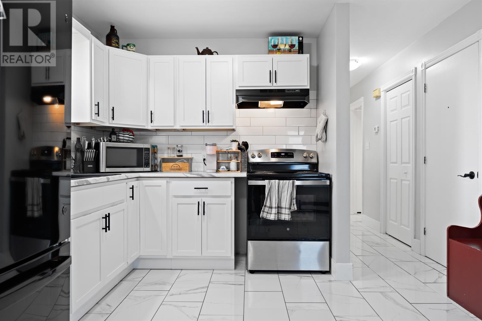 30-32 BARKLEY AVENUE - 11