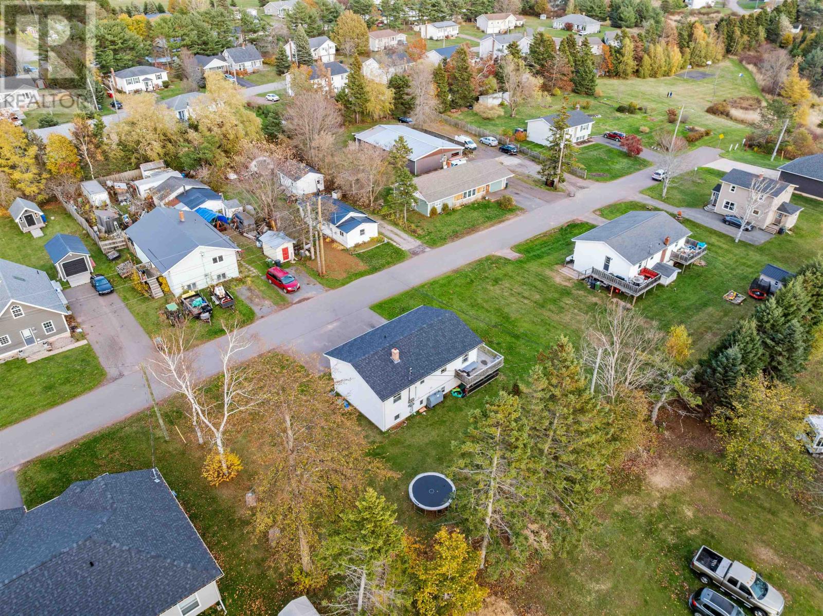 30-32 BARKLEY AVENUE - 41