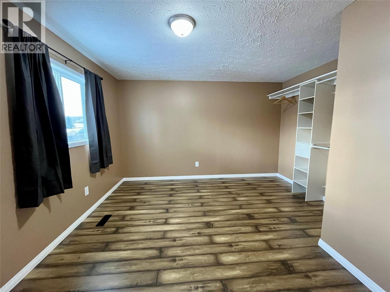 128 Spieker Avenue, Tumbler Ridge