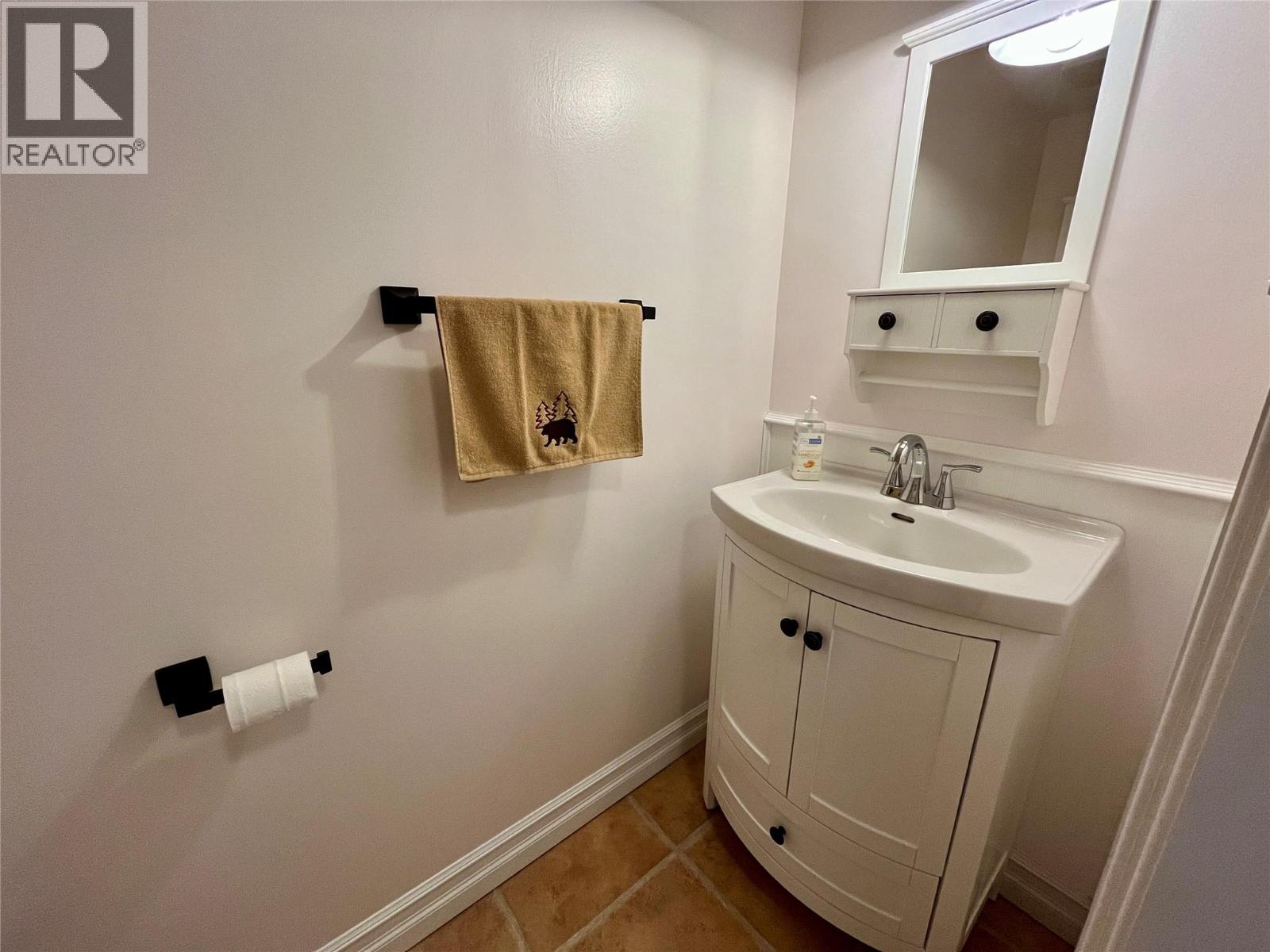 128 Spieker Avenue - 5