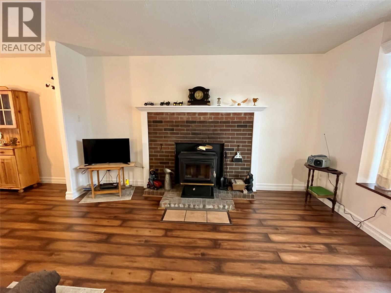 128 Spieker Avenue, Tumbler Ridge