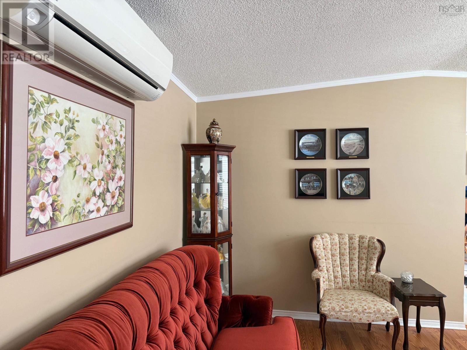 Property 2 of 30 of 81 Thomson Drive