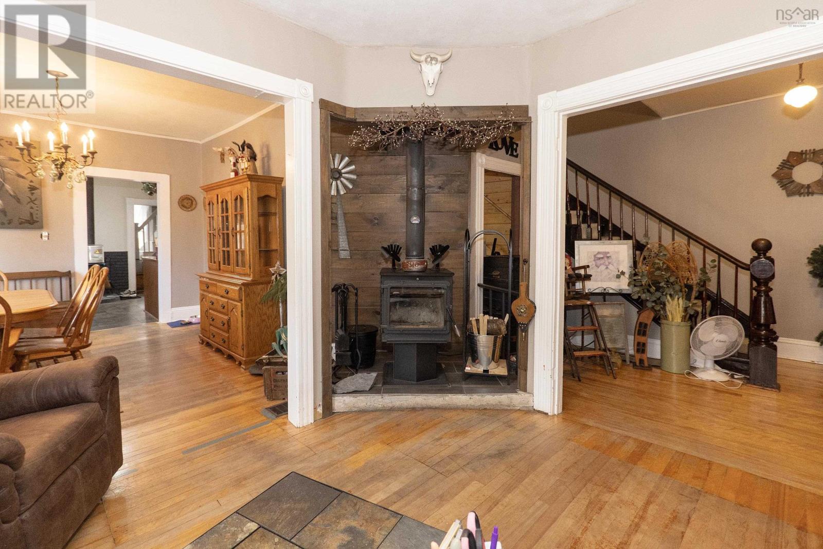 Property 19 of 34 of 26 Starr Street