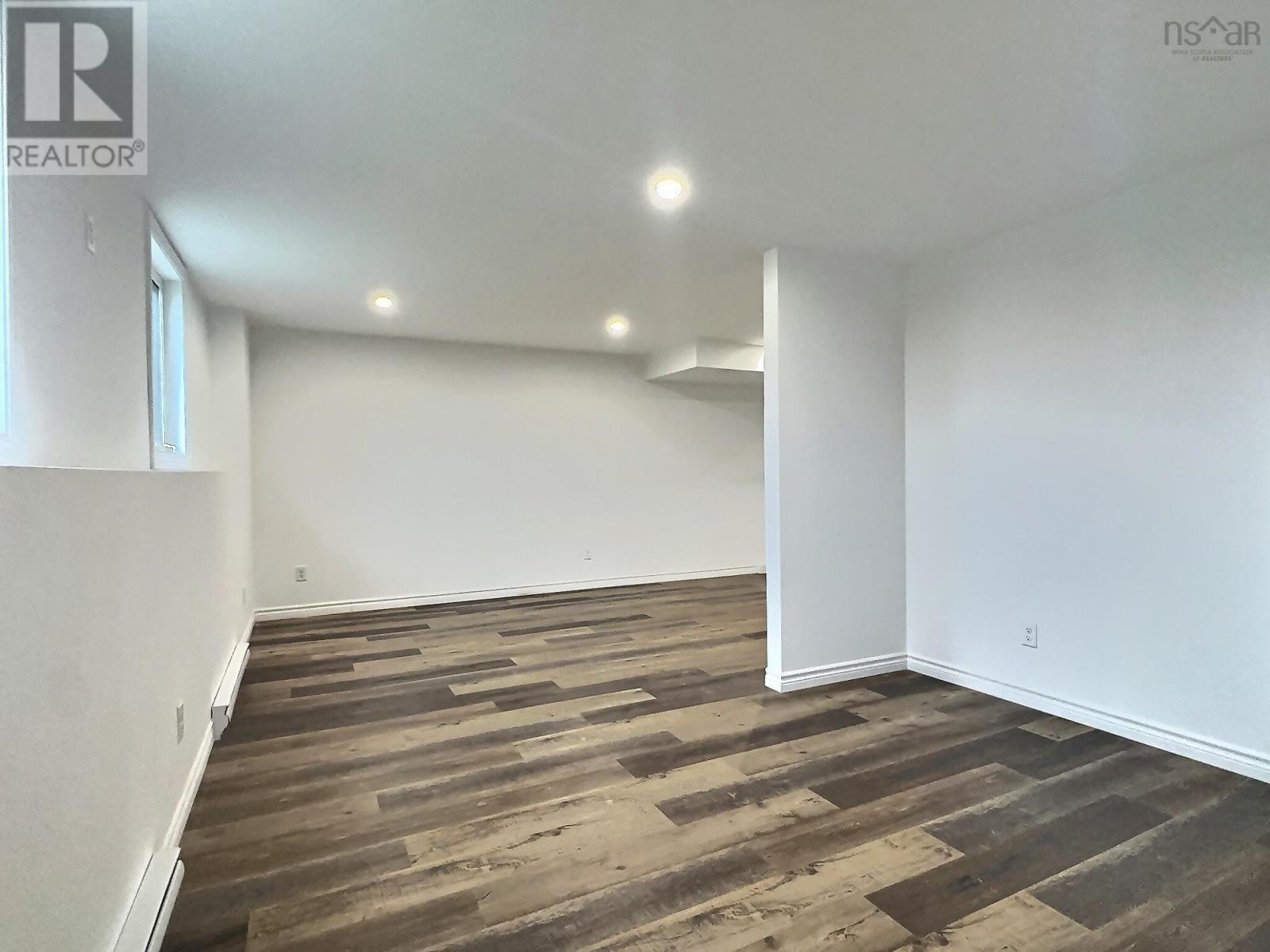 Property 13 of 21 of 53 Horton Street