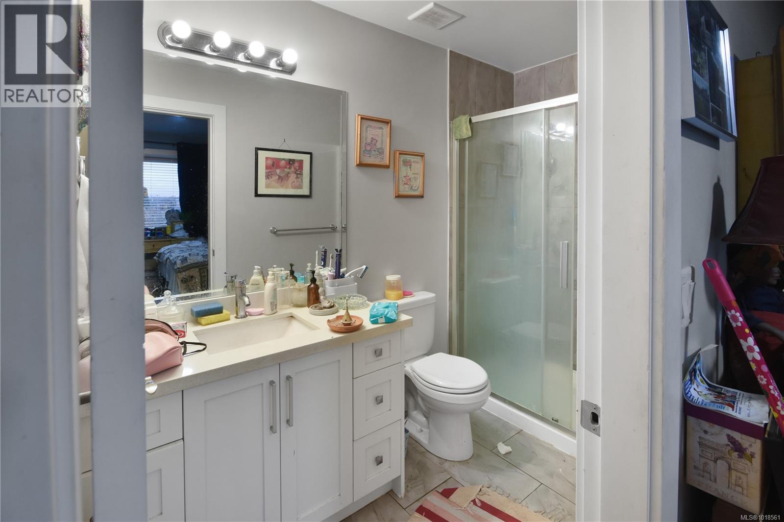 101 253 Victoria Rd, Nanaimo