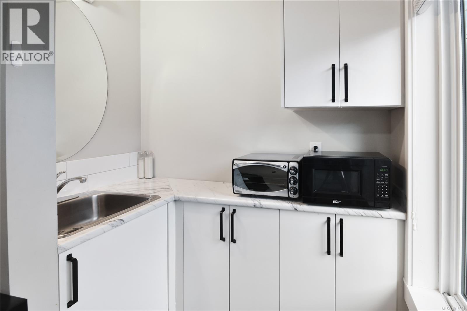 101 253 Victoria Rd, Nanaimo