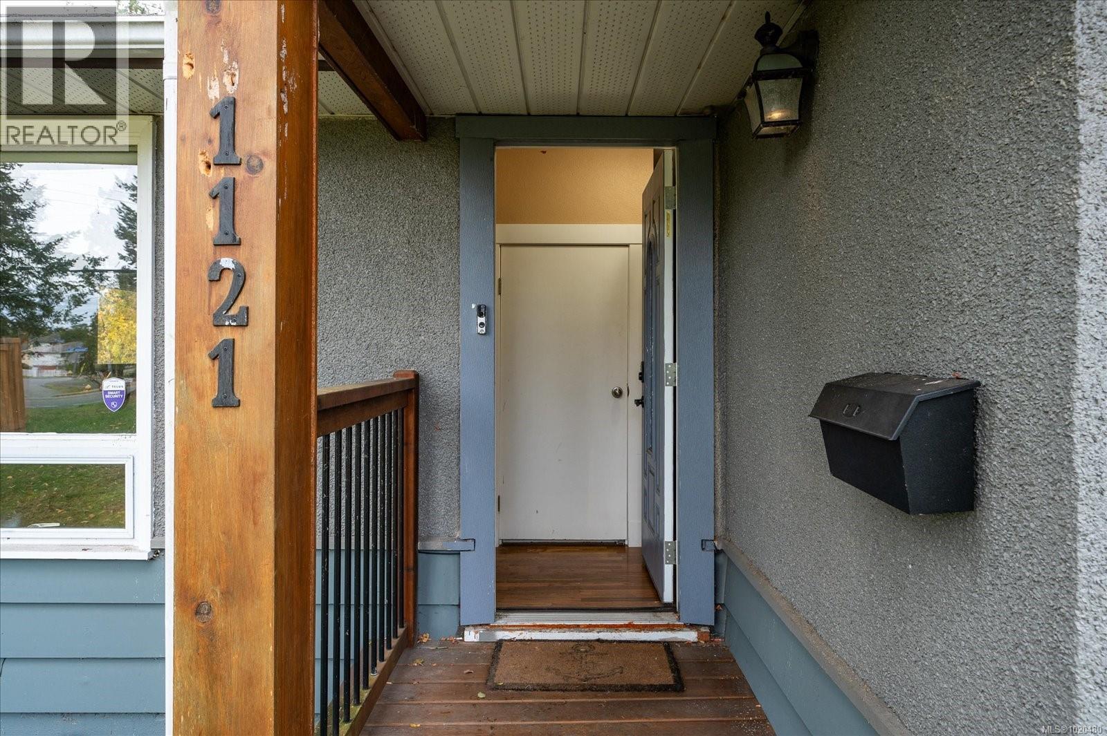 1121 Bush St, Nanaimo