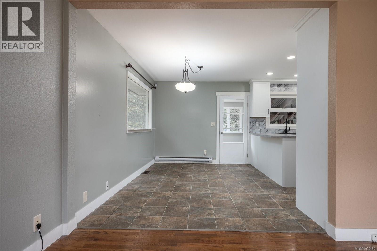 1121 Bush St, Nanaimo