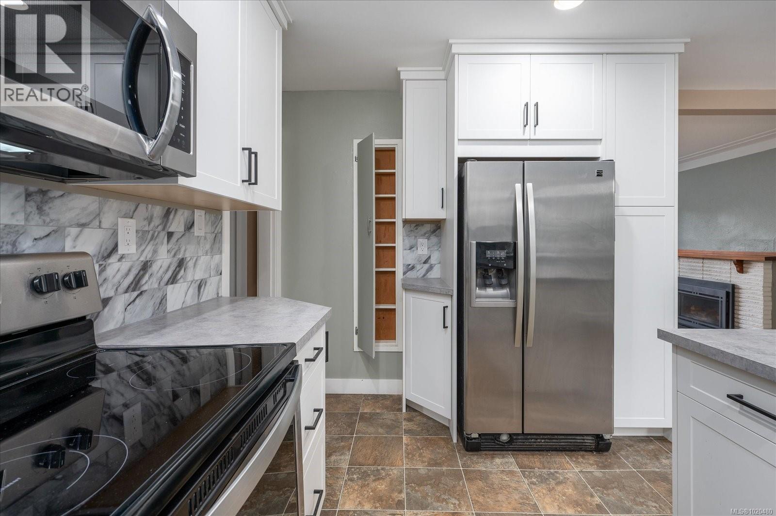 1121 Bush St, Nanaimo