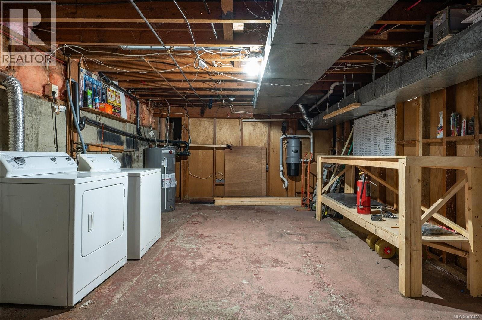 1121 Bush St, Nanaimo