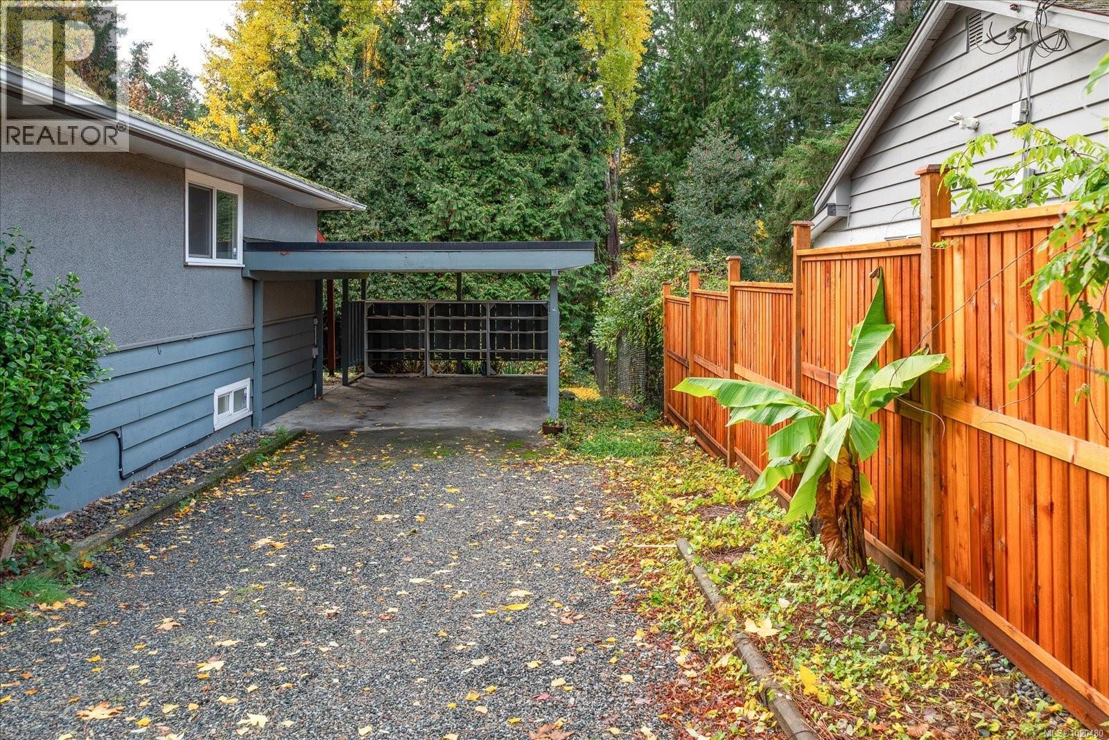 1121 Bush St, Nanaimo