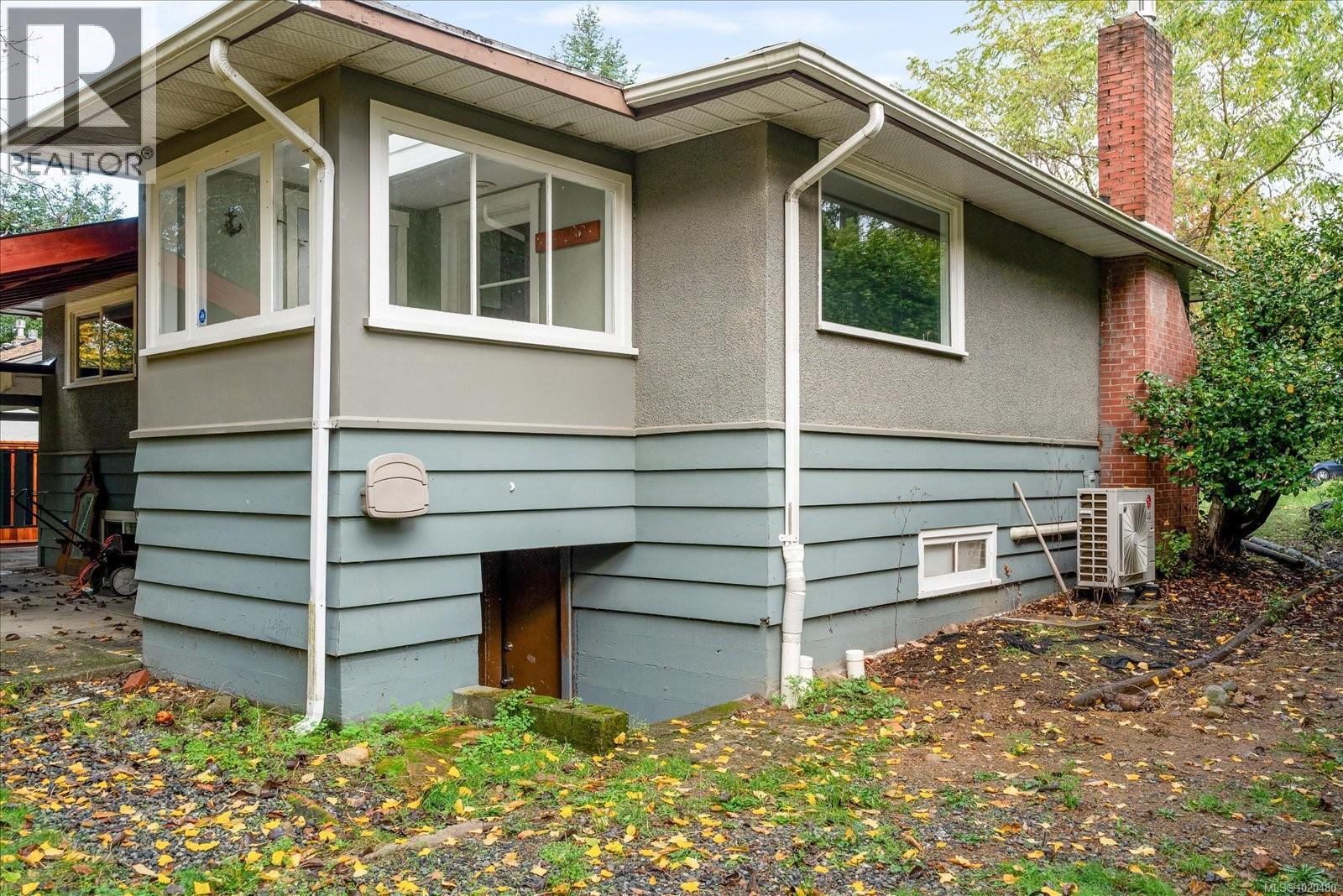 1121 Bush St, Nanaimo