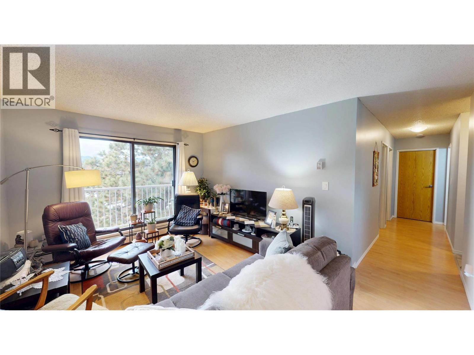 1108 23RD Avenue N Unit# 310, Cranbrook