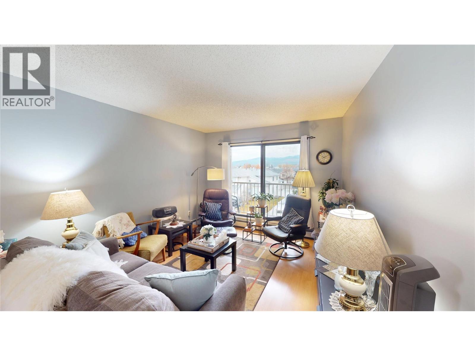 1108 23RD Avenue N Unit# 310, Cranbrook