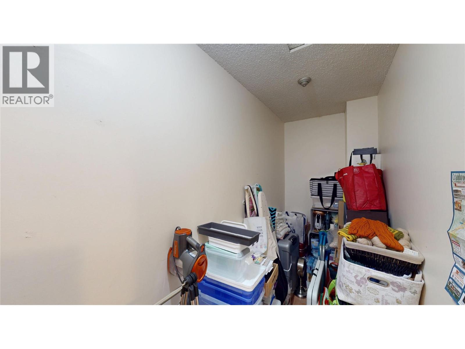 1108 23RD Avenue N Unit# 310, Cranbrook