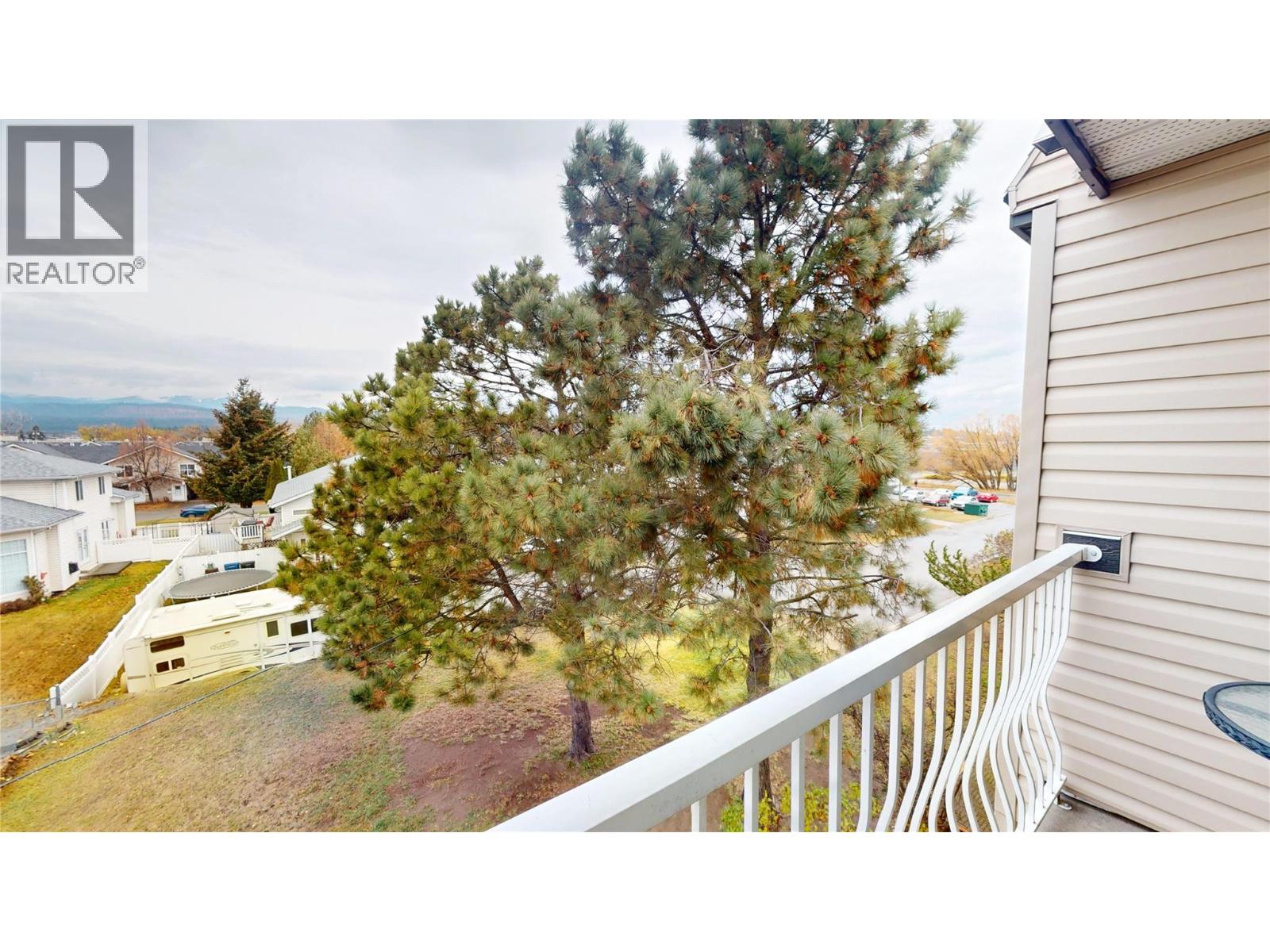 1108 23RD Avenue N Unit# 310, Cranbrook
