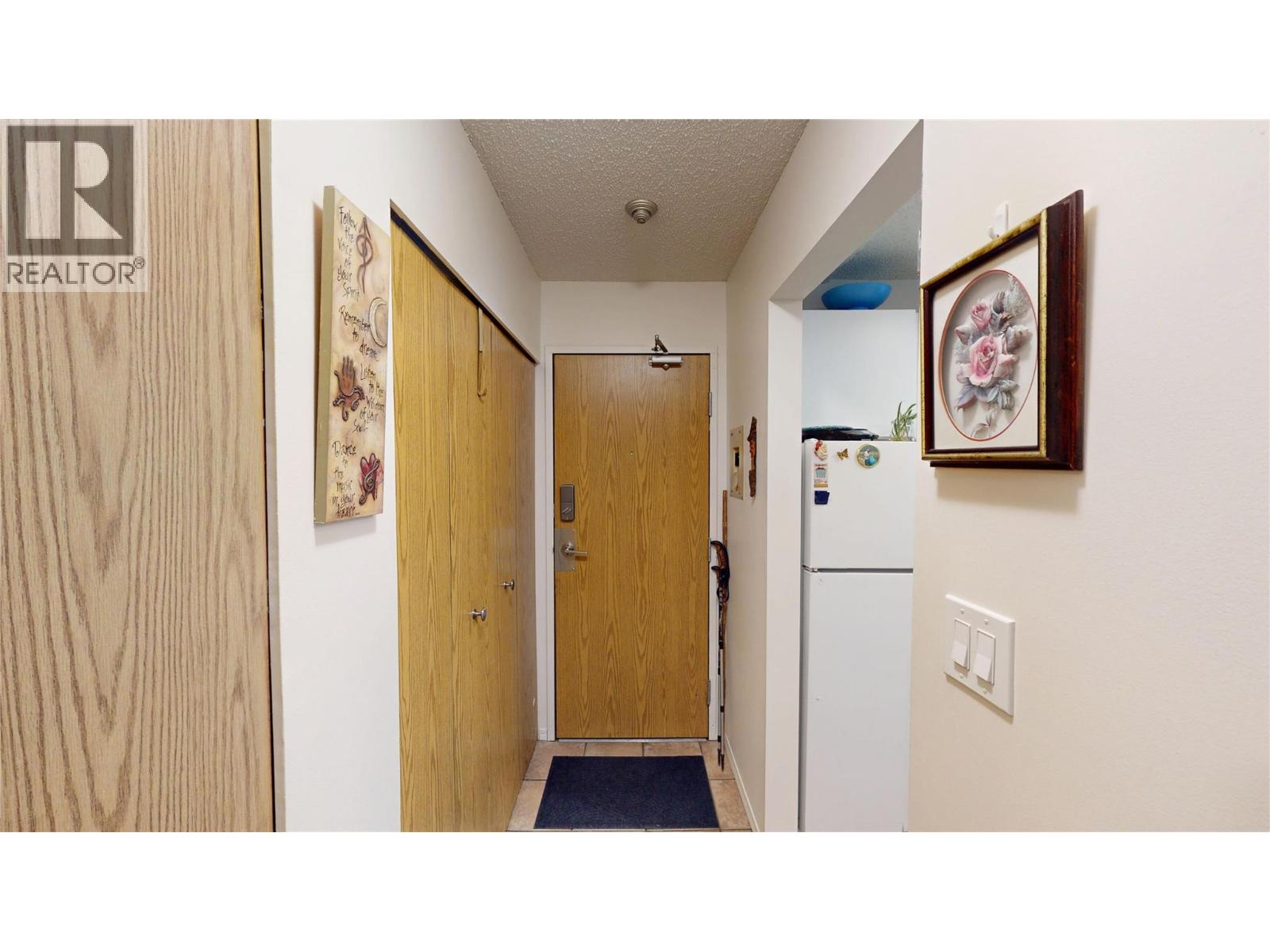 1108 23RD Avenue N Unit# 310, Cranbrook