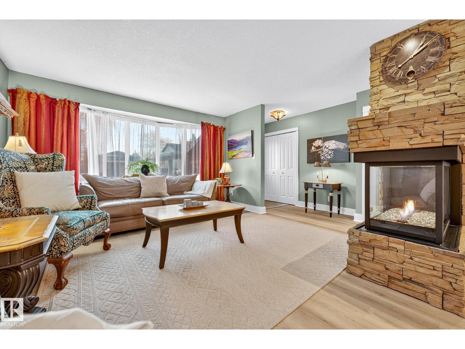 4664 16A AV NW, Edmonton