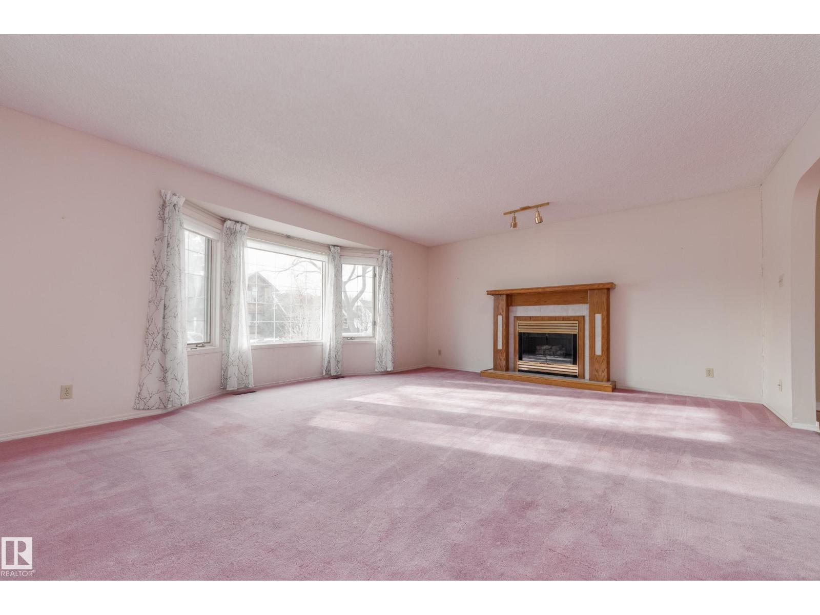 11504 78 AV NW, Edmonton