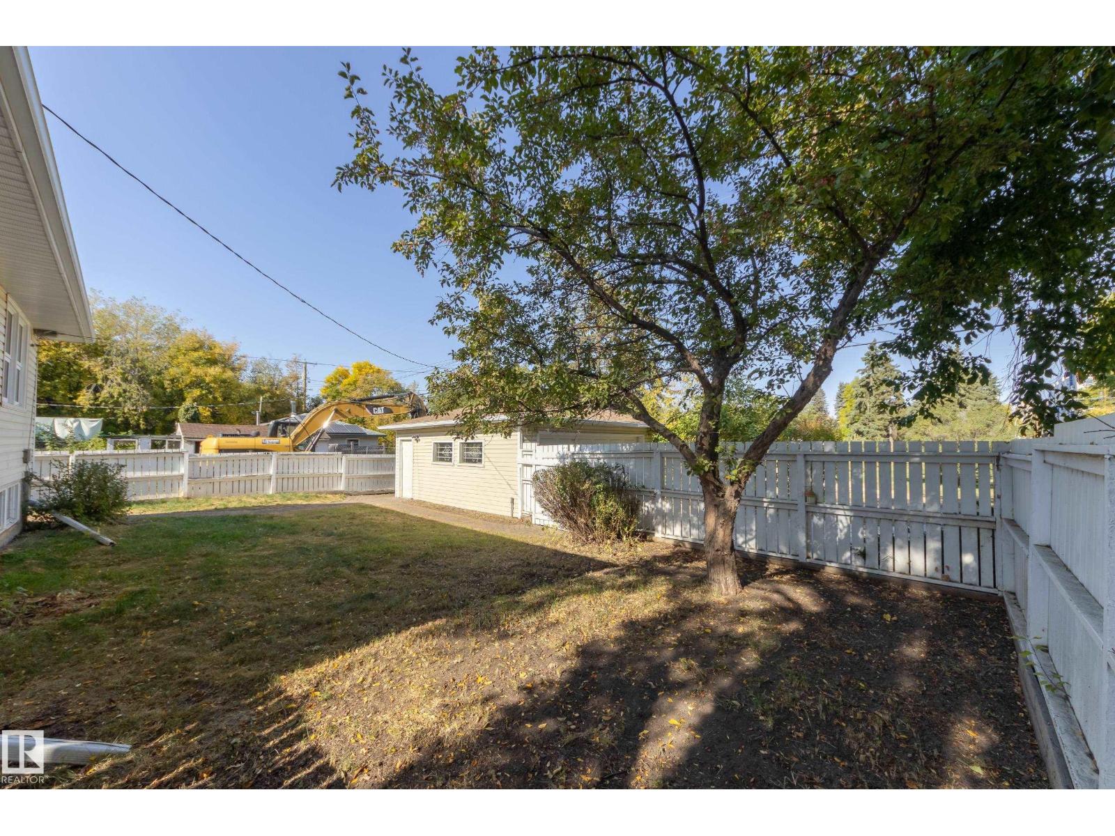 11504 78 AV NW, Edmonton