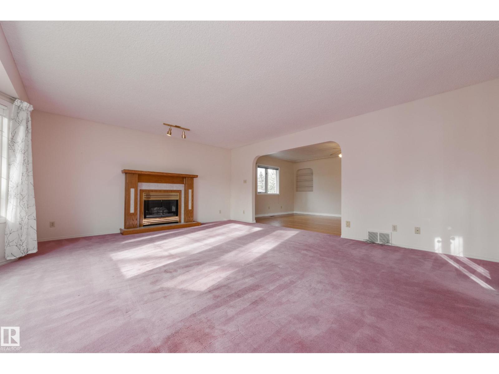 11504 78 AV NW, Edmonton