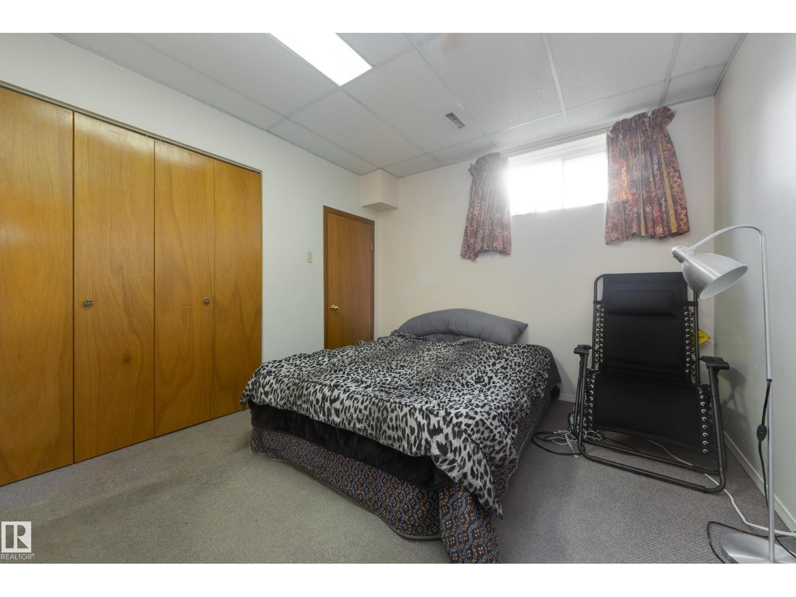 11504 78 AV NW, Edmonton