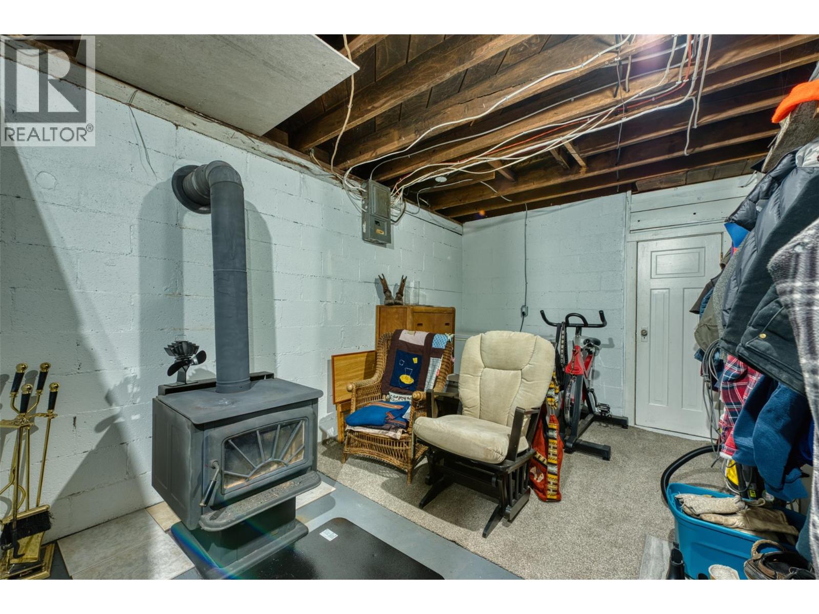 1385 6 Highway, Cherryville