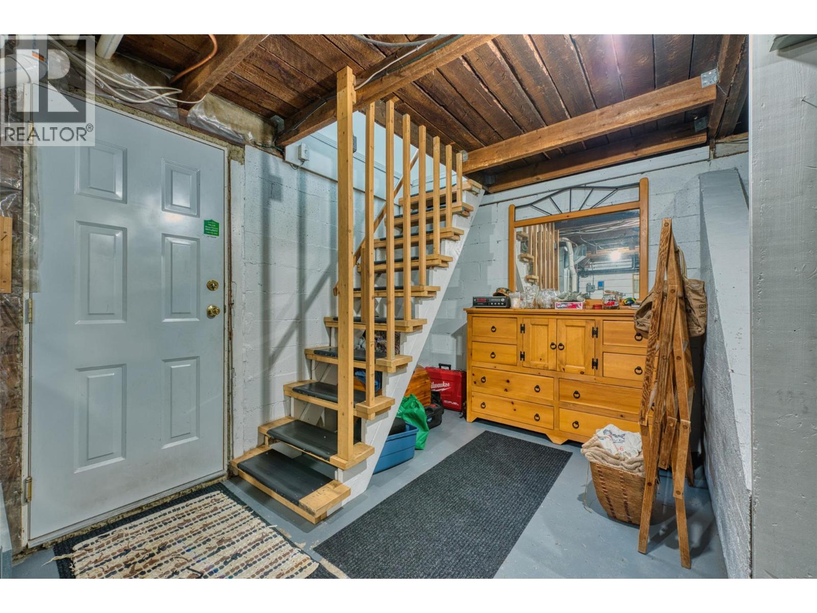 1385 6 Highway, Cherryville