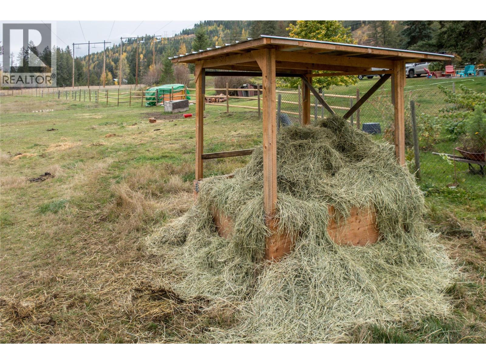 1385 6 Highway, Cherryville