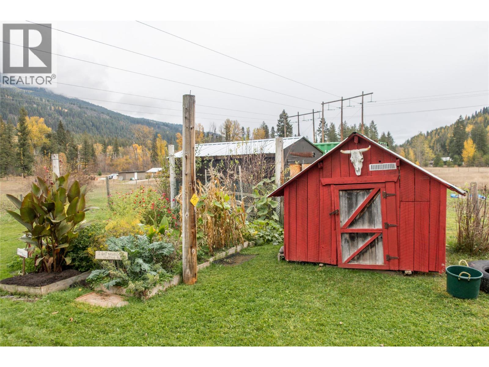 1385 6 Highway - 7