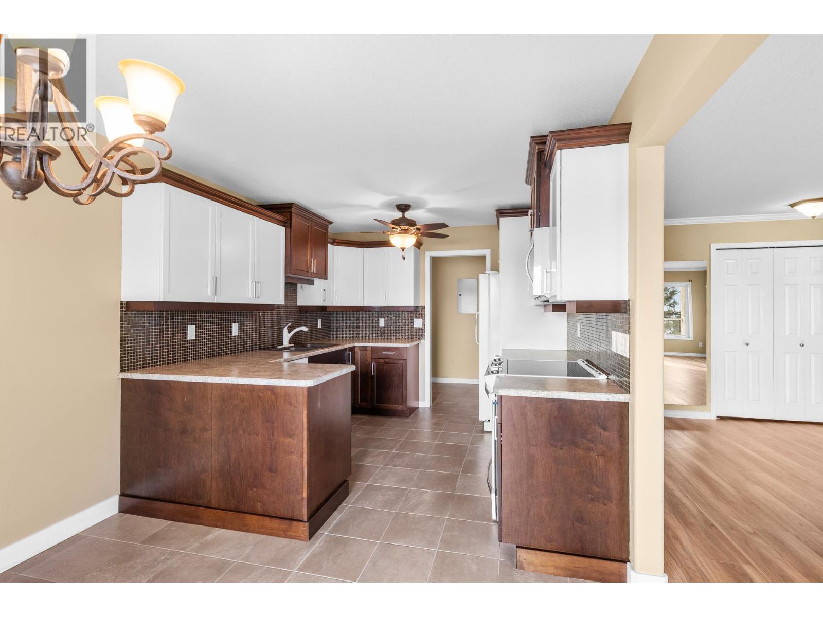 109 4630 Ponderosa Drive, Peachland