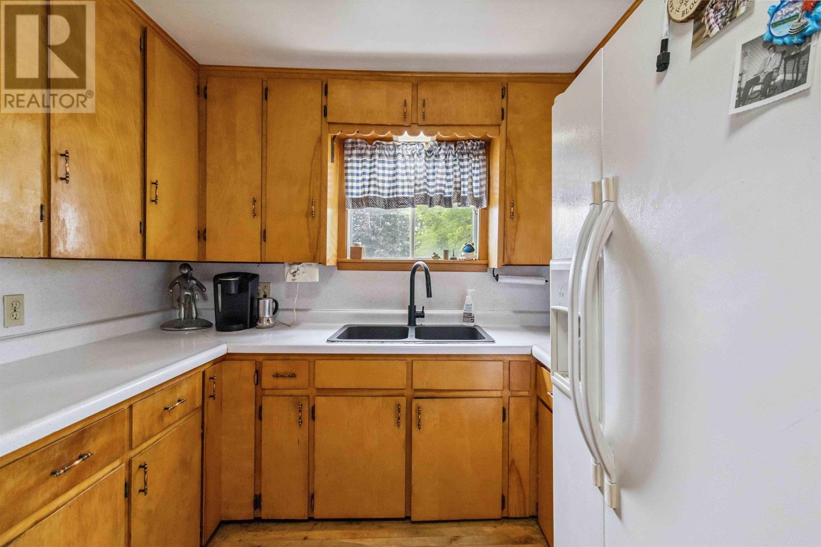 Property 31 of 50 of 417 Penney Road