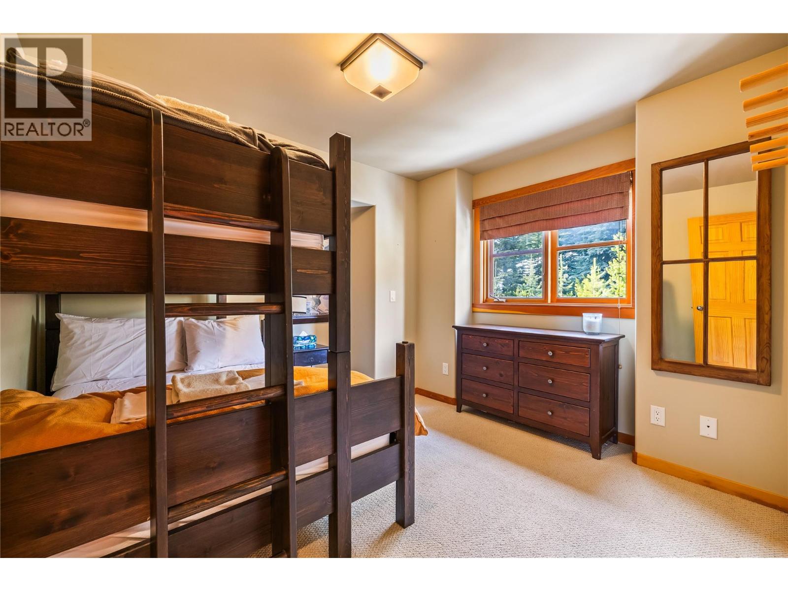 2 360 Whitehorse Lane, Big White