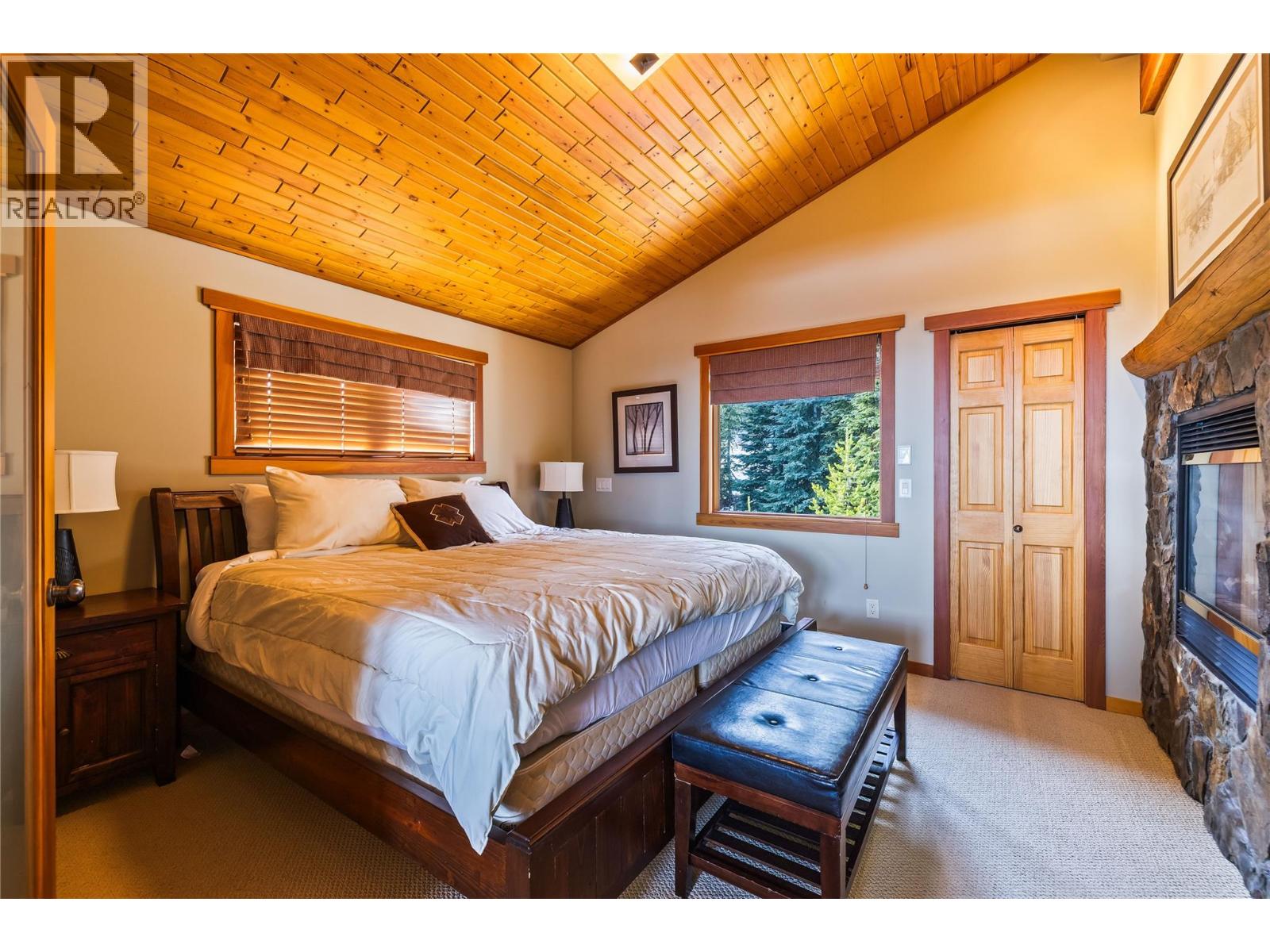 2 360 Whitehorse Lane, Big White