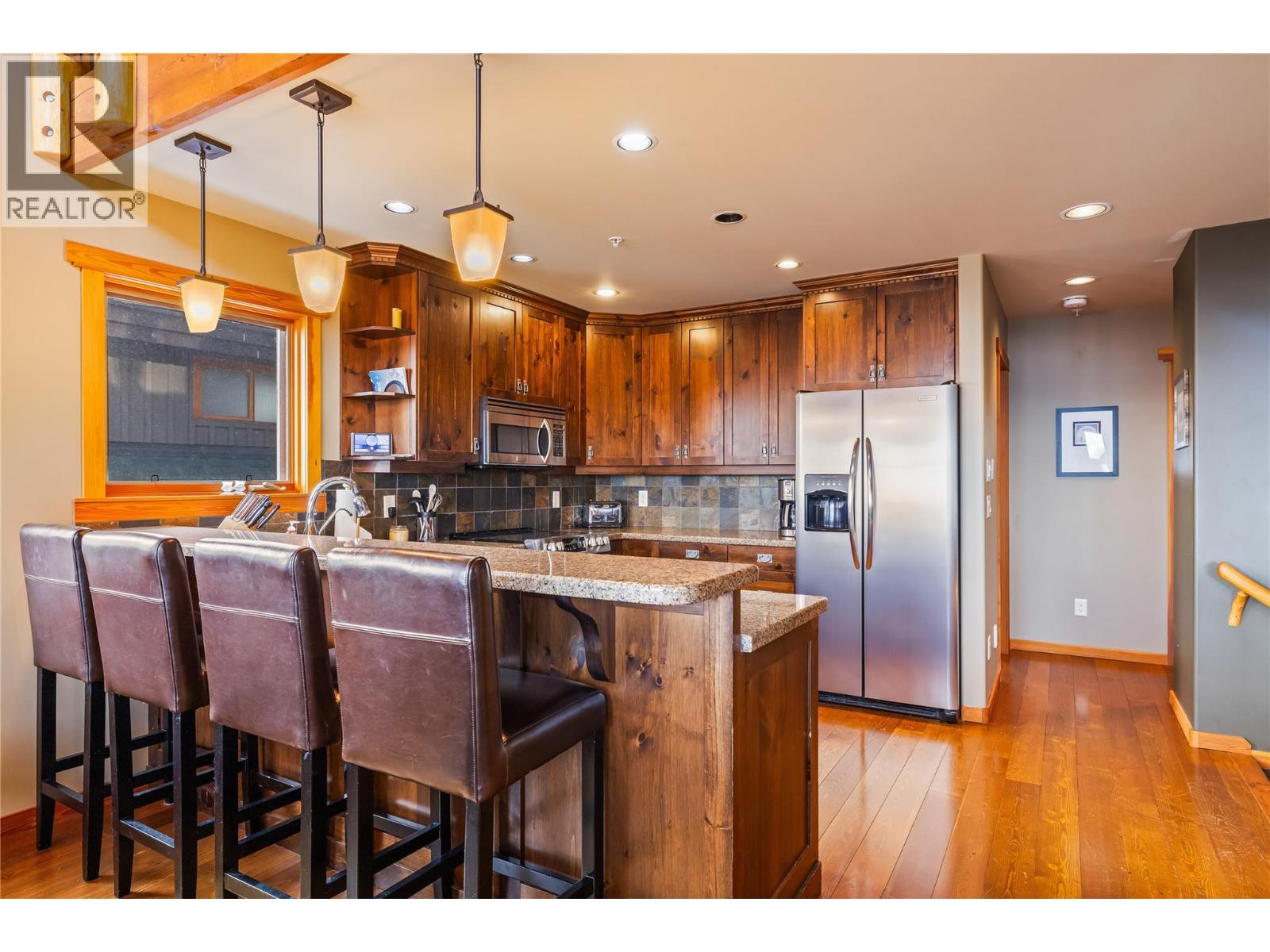 2 360 Whitehorse Lane, Big White