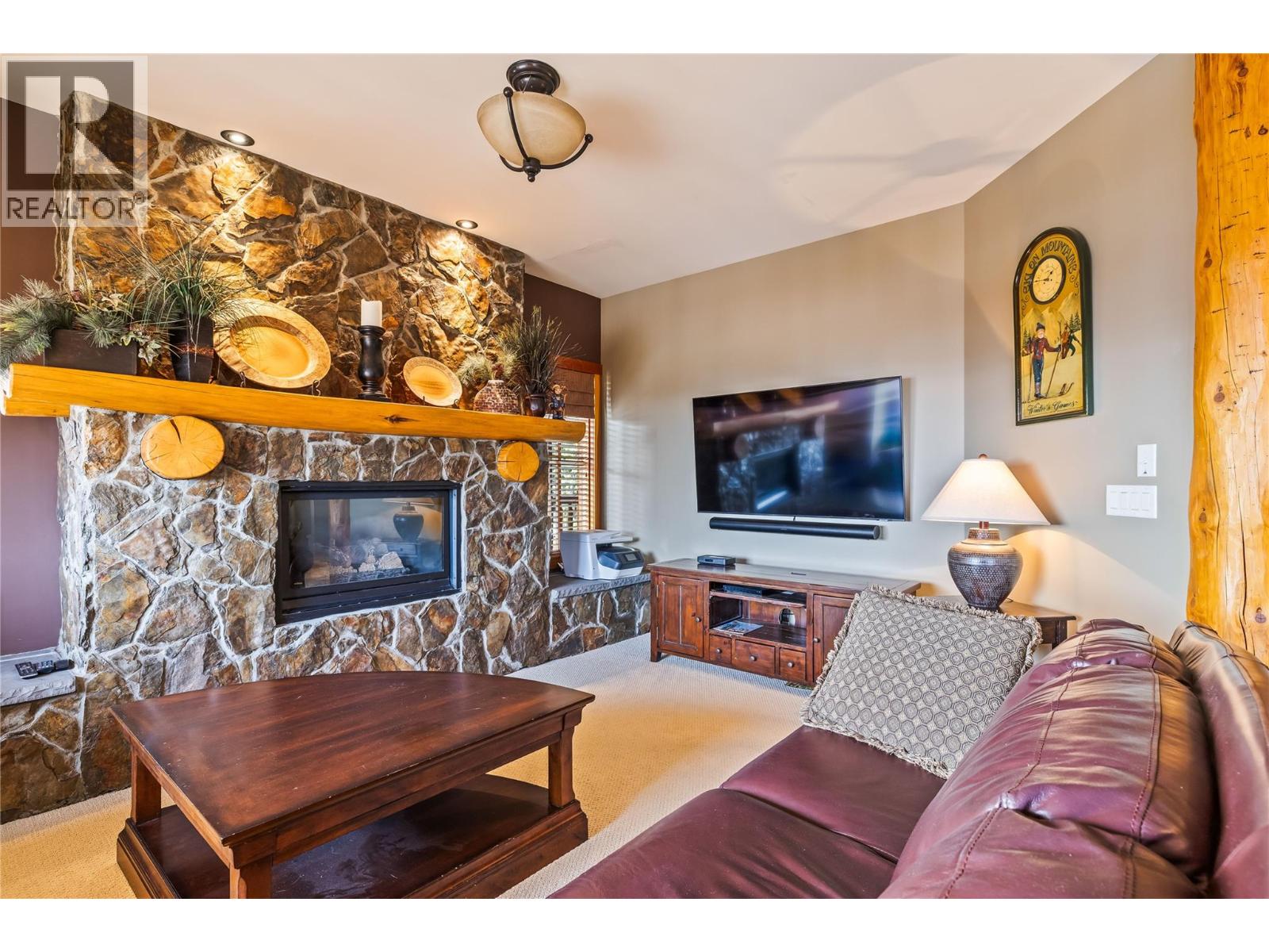 2 360 Whitehorse Lane, Big White