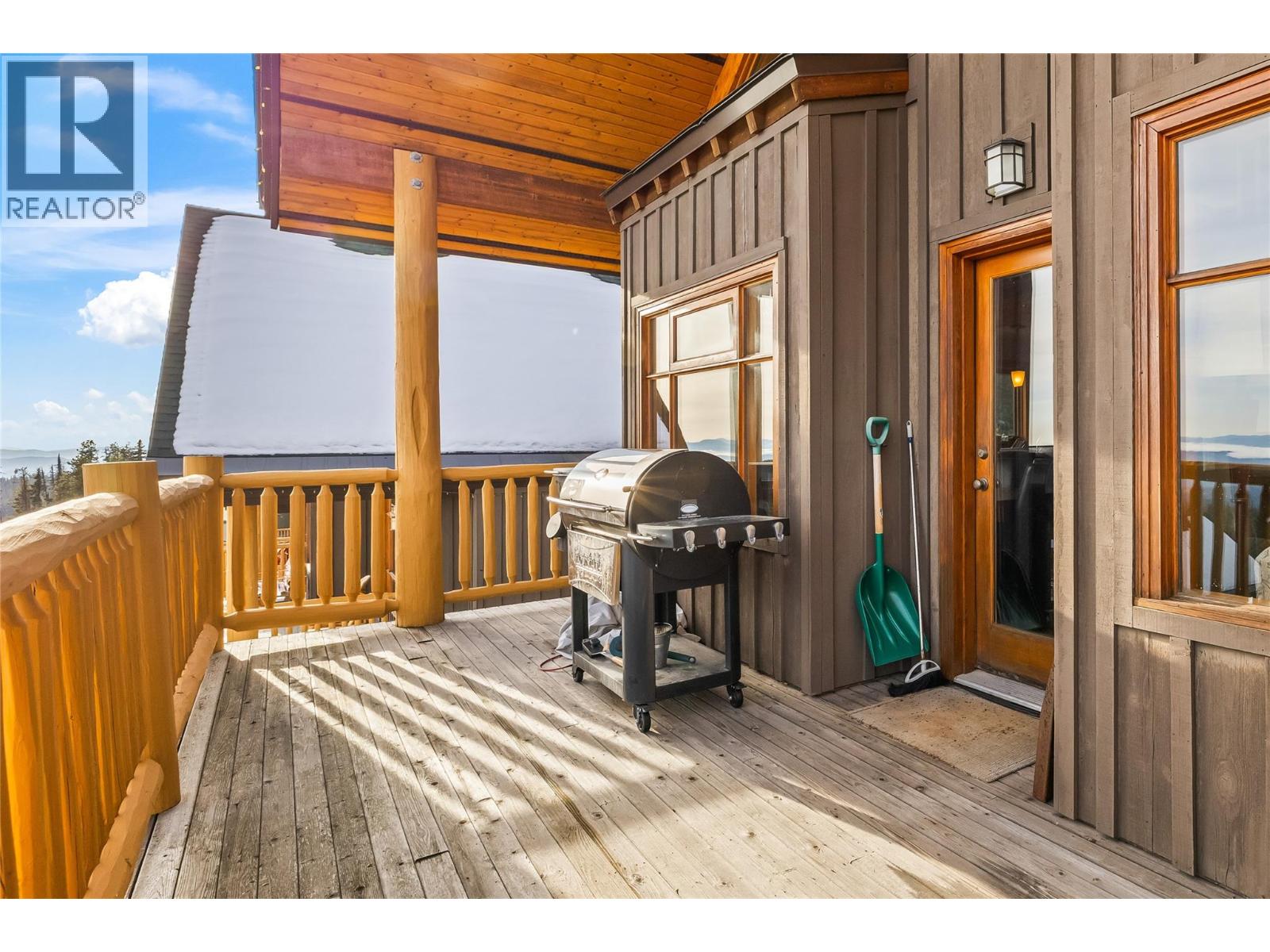 2 360 Whitehorse Lane, Big White