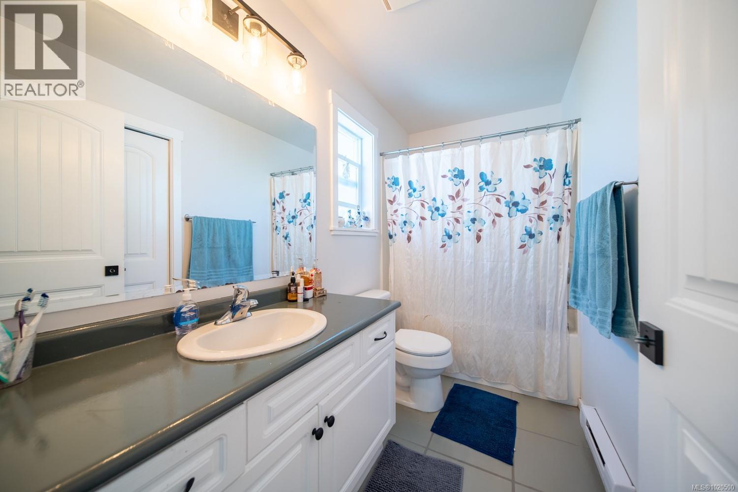 1565 Nimpkish Pl, Duncan