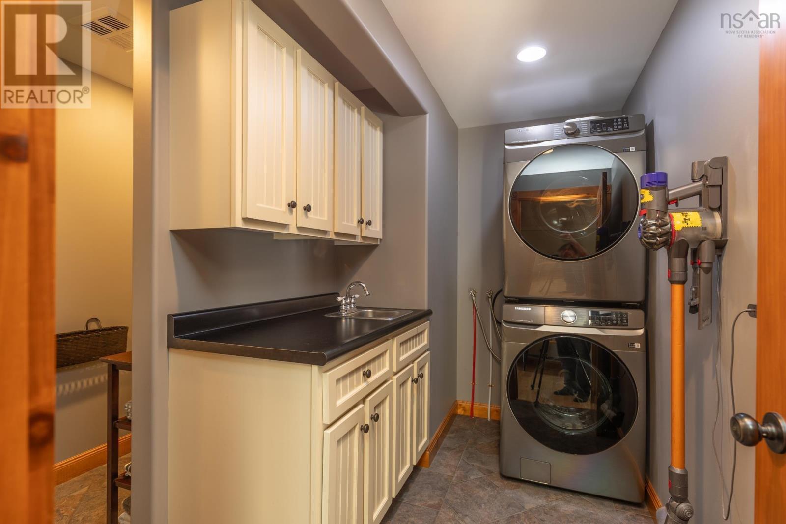 Property 43 of 50 of 1043 Chemin Tittle Road