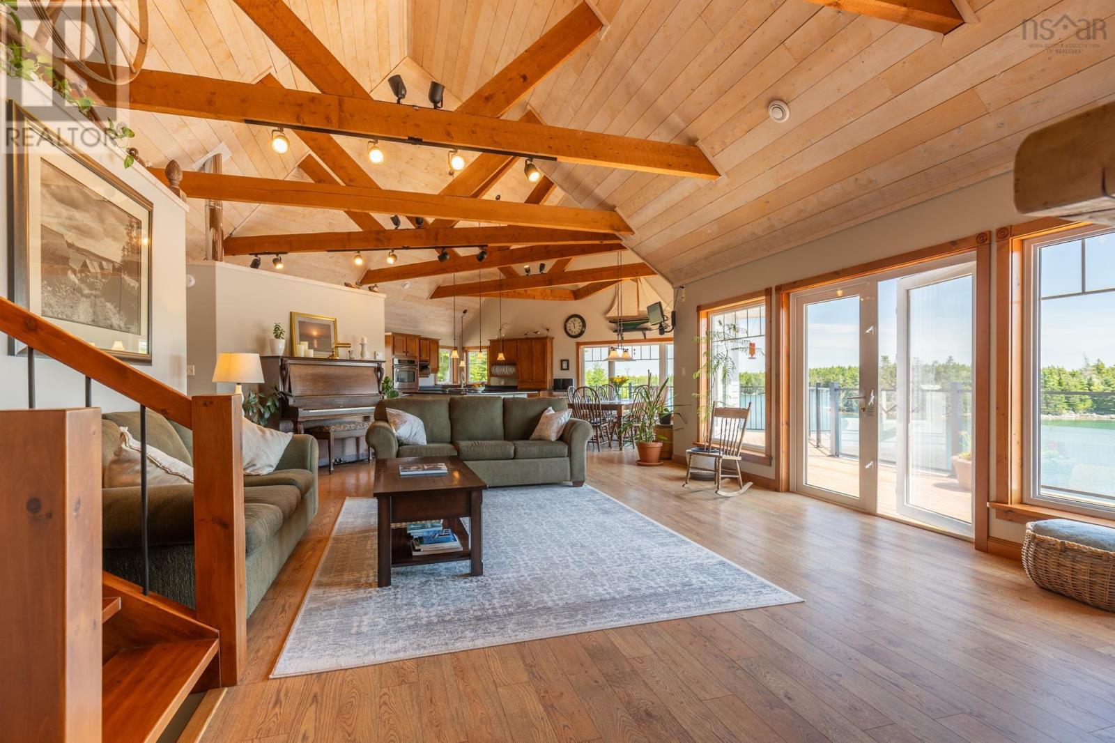 Property 33 of 50 of 1043 Chemin Tittle Road