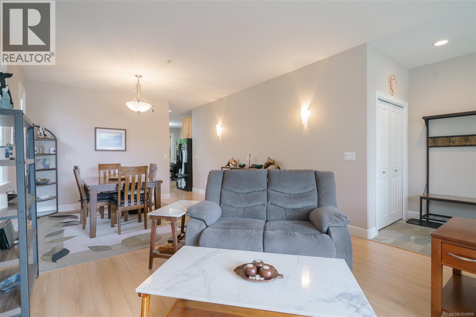 5981 Kaden Pl, Nanaimo